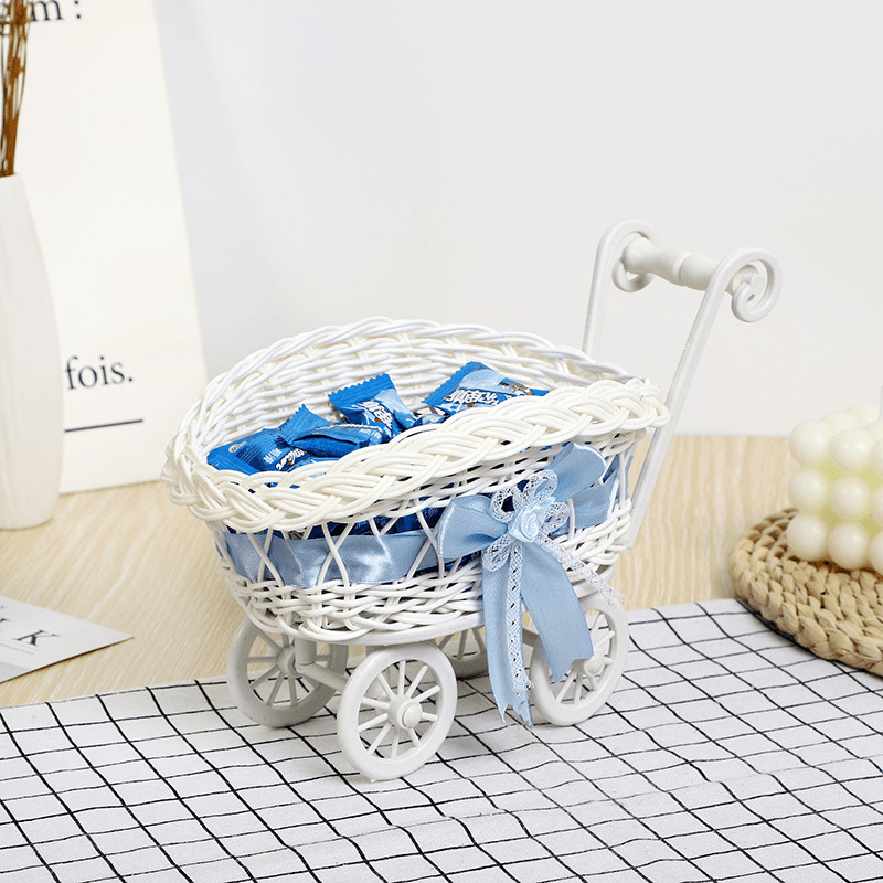 

Charming Mini Woven Stroller Basket: Perfect For Treats, Flowers, Or Gifts - Add A Whimsical Touch To Any Setting