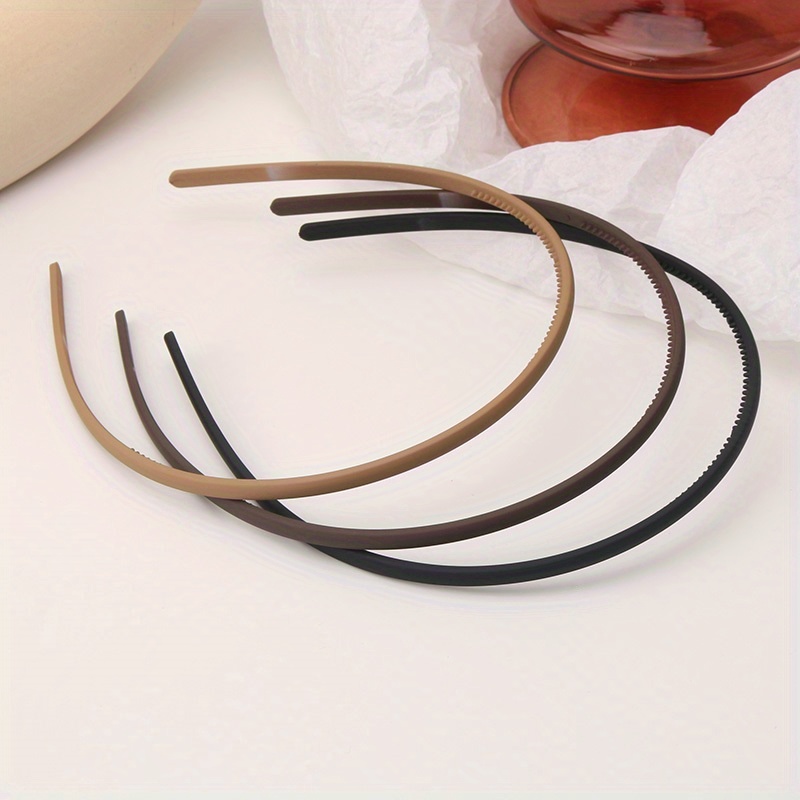 E-shop Elegante Minimalistische Stirnbänder für Damen - Set aus 3, Uni-Farben, Feine Mattierte Kunststoff-Haarbänder mit Zähnen, Haarschmuck für den ,