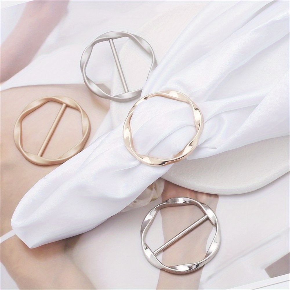 Lot De 4 Anneaux Pour Foulard En Alliage Doré - 4 Styles (Cœur, Boucle, Ovale, Anneau) - Clips Décoratifs Pour Chemise Ou T-shirt