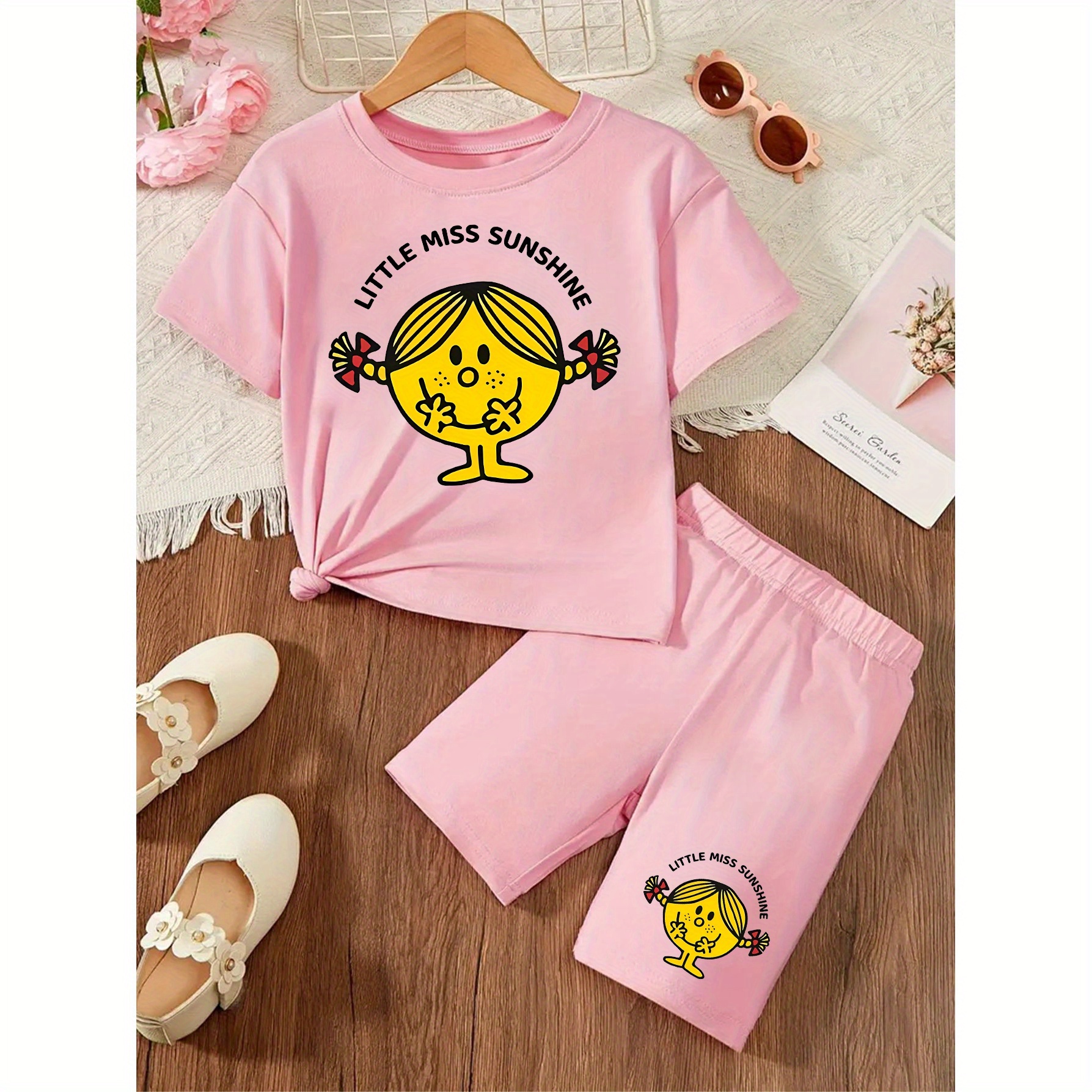 

Girls' 2-piece Cute Cartoon "little Miss Sunshine" Printed Summer Outfit, Round Neck Short Sleeve T-shirt And Shorts Set, Casual Fashion