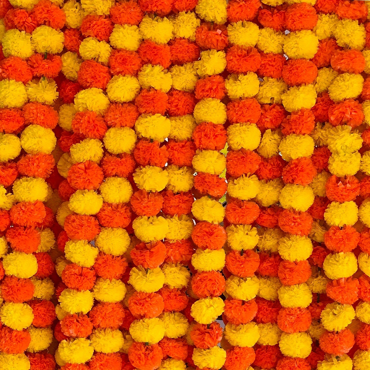 

4pcs Marigold Faux Garland - Perfect For Wedding, Diwali & Spring Decorations, Yellow & Dark Orange, No Power Needed