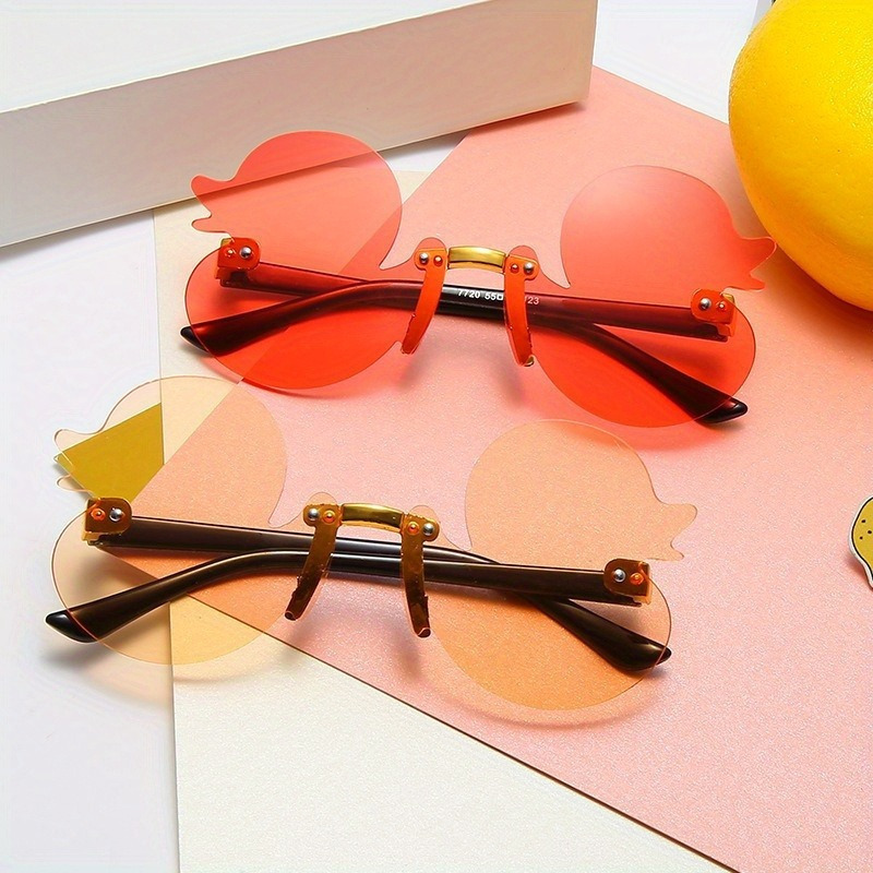 

Duck Cartoon Fashion Glasses For Men Women, Funny And Exquisite Eyewear For Halloween Christmas Birthday Party Props