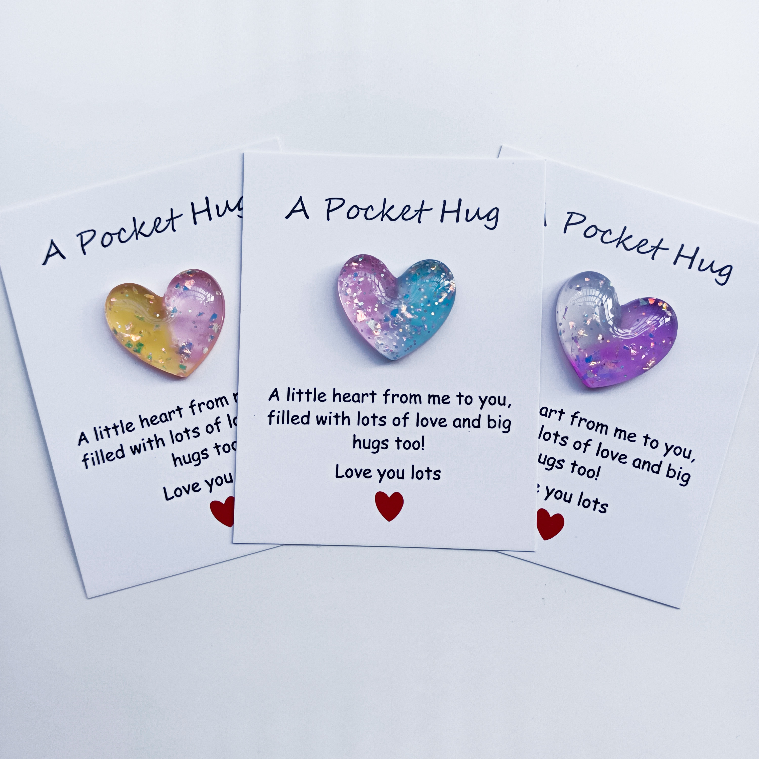 

Charming Mini Pocket Hug Card - Perfect For Birthdays, Weddings, Valentine's & Mother's Day Gifts | Unique Resin/paper Keepsake