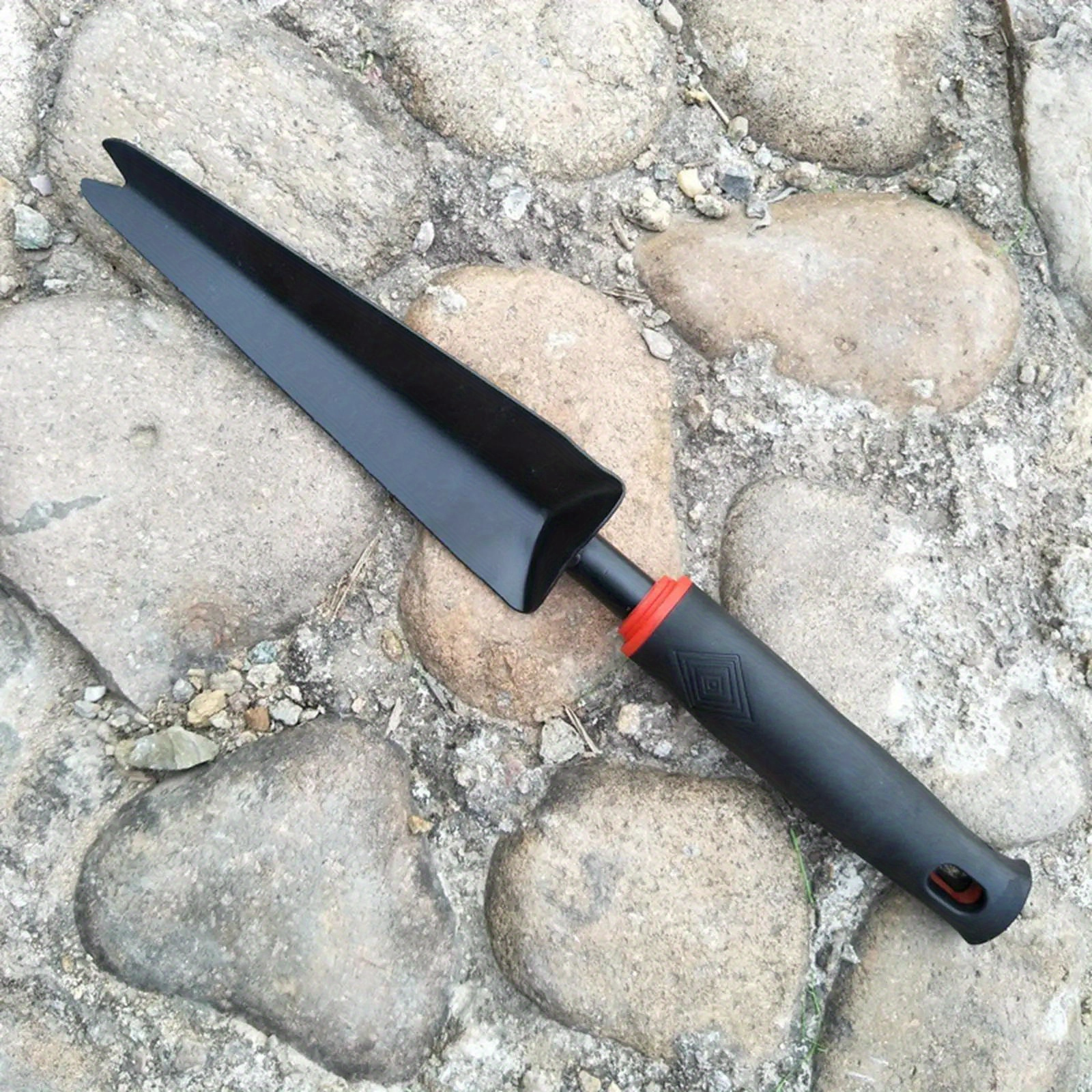 Image of Weed Trimmers Are Ideal For Removing Weeds And Planting In Different Like Gardens And Agricultural Lawns
