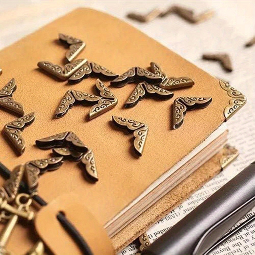 

50Pcs Protecteurs de Coin de Livre En Métal Vintage, Fer Album Photo Carnet Menus Gardes, Bords Décoratifs Bronze Argent Doré