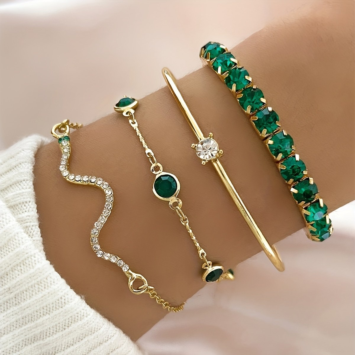 

Retro & Elegant Style, 4pcs Green Shiny Iced Out Zircon Bangle Bracelet Set, Stackable Hand Jewelry Bracelet For Daily Wear