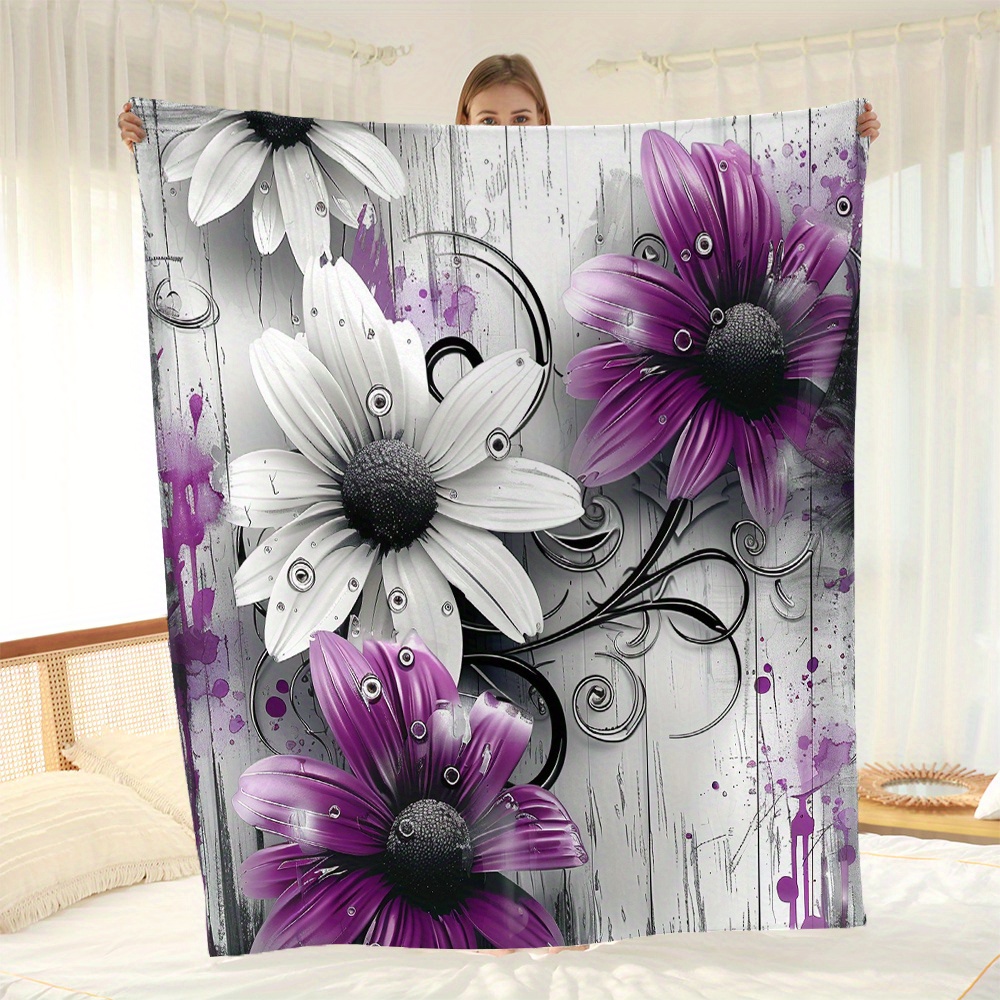 

Floral Series Fleece Throw Blanket - Contemporary Style Polyester Woven All-season Sofa Cover, Air Conditioner, Nap, Gift Blanket With Purple And White Flower Print Design