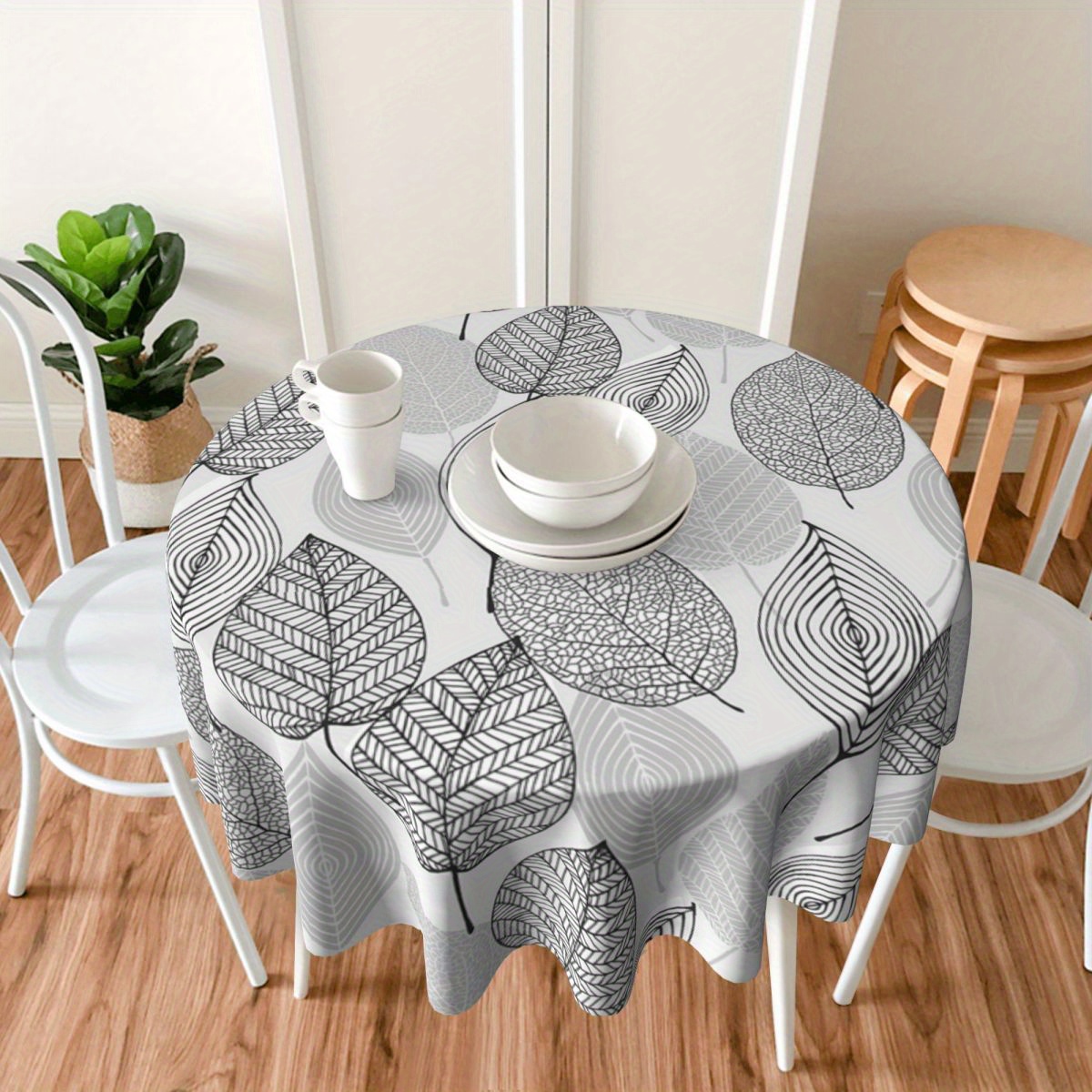 

Round Floral Pattern Tablecloth - Machine Washable Polyester Table Cover For Kitchen Dining Room, Woven Weave, Party Decoration, Home Decor - 1pc Leaf Design Table Linen