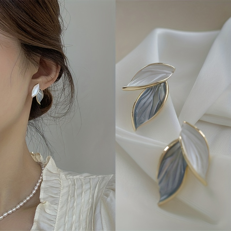 

Chic Blue & White Leaf Earrings - Perfect Gift For Birthdays & Holidays, Elegant Daily Wear