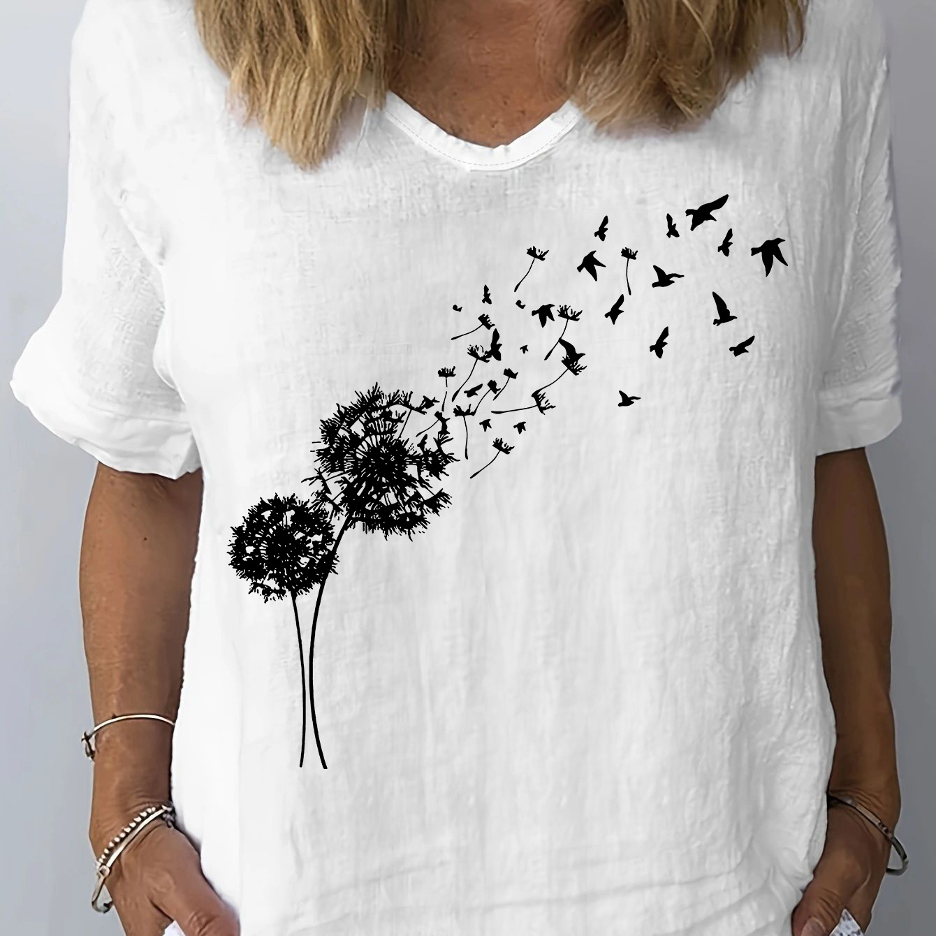 

Dandelion Print T-shirt, Short Sleeve V Neck Casual Top For Summer & Spring, Women's Clothing