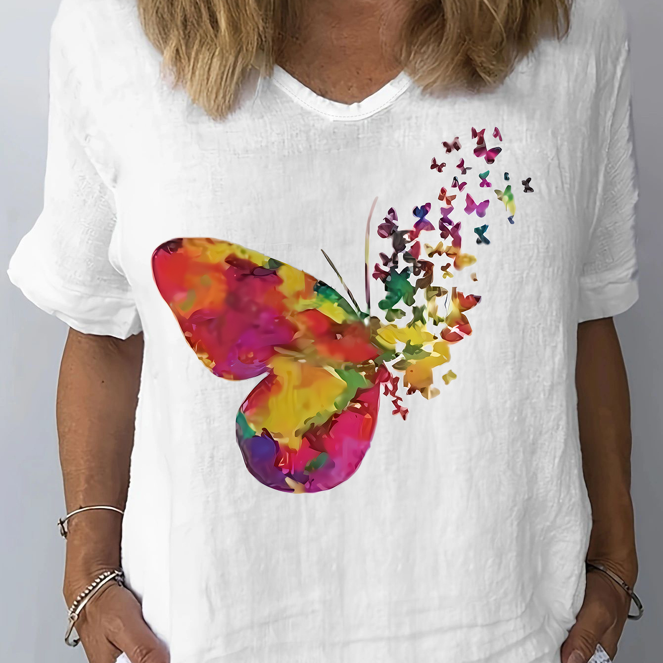 

T-shirt à col en V imprimé papillon, T-shirt décontracté à manches courtes pour le printemps et l'été, Vêtements pour femmes