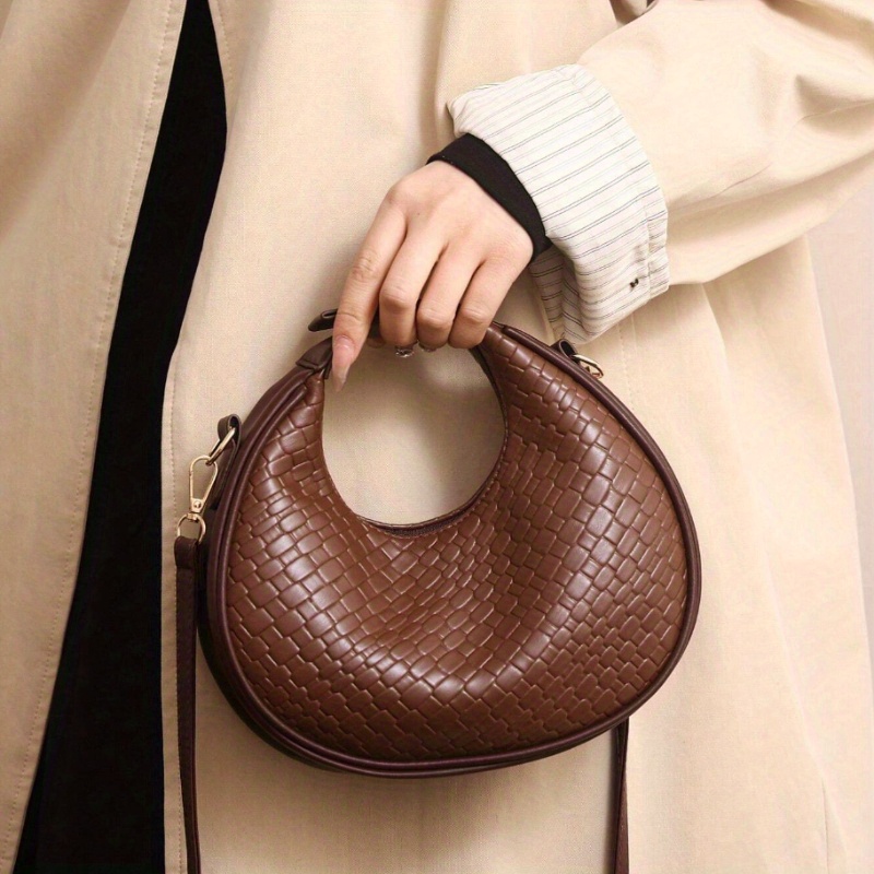 

Woven Pu Leather Shoulder Bag With Crescent Shape, Retro Style Bag With Zipper Closure, Versatile Crossbody Handbag For Dating & Daily Use