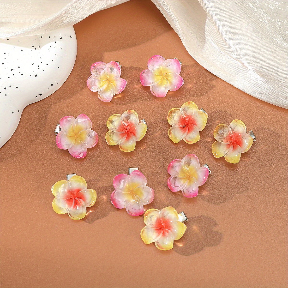 展示中です。さくら色のヘアクリップ 展示中です。さくら色のヘアクリップ