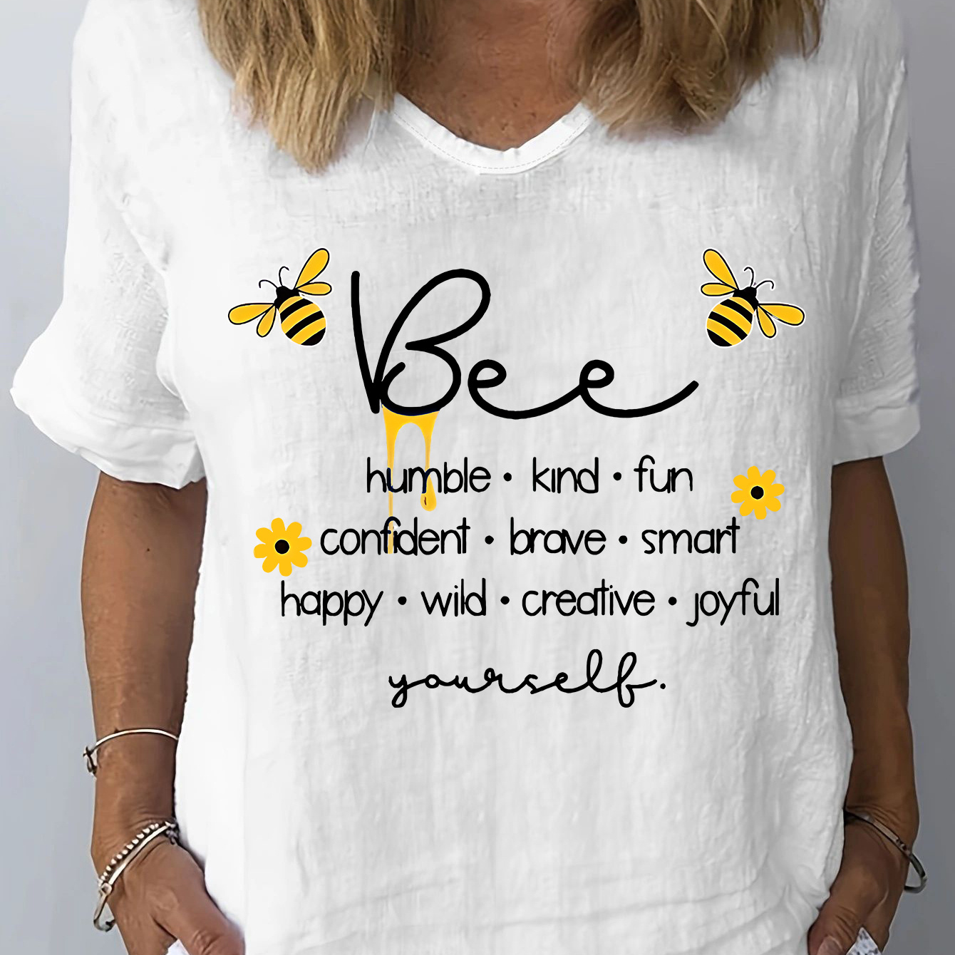 

Bee And Letter Print V Neck T-shirt, Casual Short Sleeve T-shirt For Spring & Summer, Women's Clothing