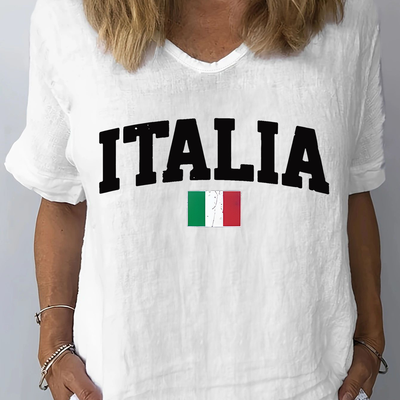 

Italia Letter Print T-shirt, Short Sleeve V Neck Casual Top For Summer & Spring, Women's Clothing