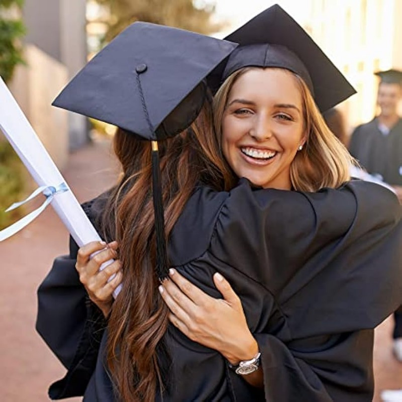 

1pc Bonnet de Diplômé Ajustable avec Pompon - Taille Unique, Plumes, Électricité, Jetable - Chapeau de pour Hommes et Femmes