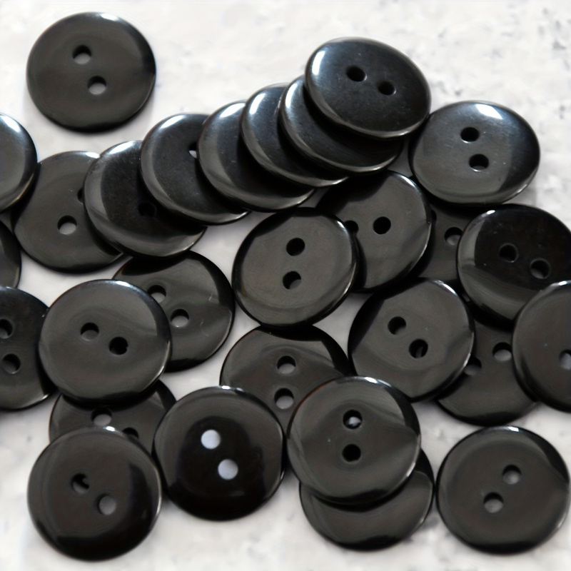 

100pcs Black Resin Buttons For Clothing And Shower Caps - 1.25cm Two-hole Design, Sewing Accessories