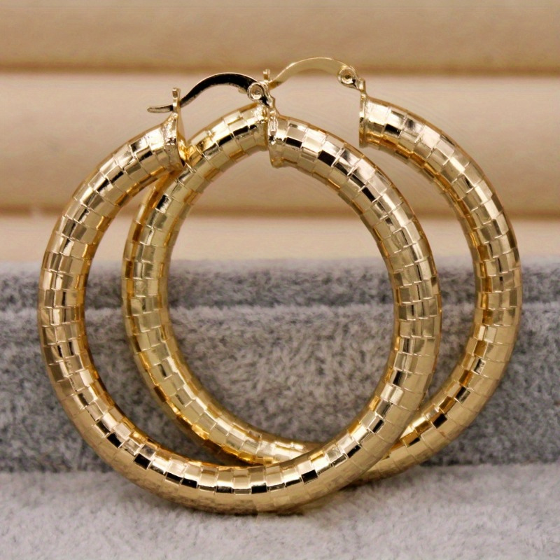 

1 Pairs Casual Trendy Gold Plated Copper Oval Hoop Earrings For Women Girls Fashion Jewelry Accessories Birthday Wedding Party