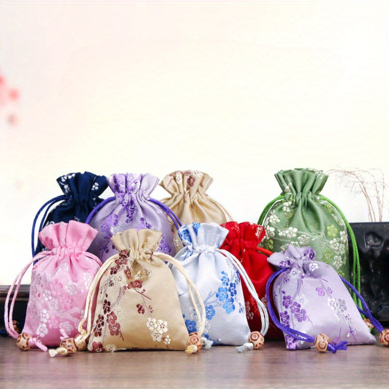 

6pcs Satin Brocade Candy Bags - Chinese Style Mini Pouches For Car Pendants, Youth Holiday Gifts, Cool Small Tools & Unusual Items