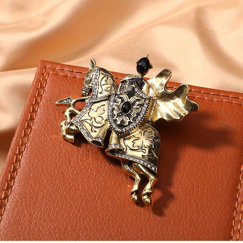 

Retro Classic Fairy Knight Rhinestone Brooch For Men, Suitable For Clothing Suit