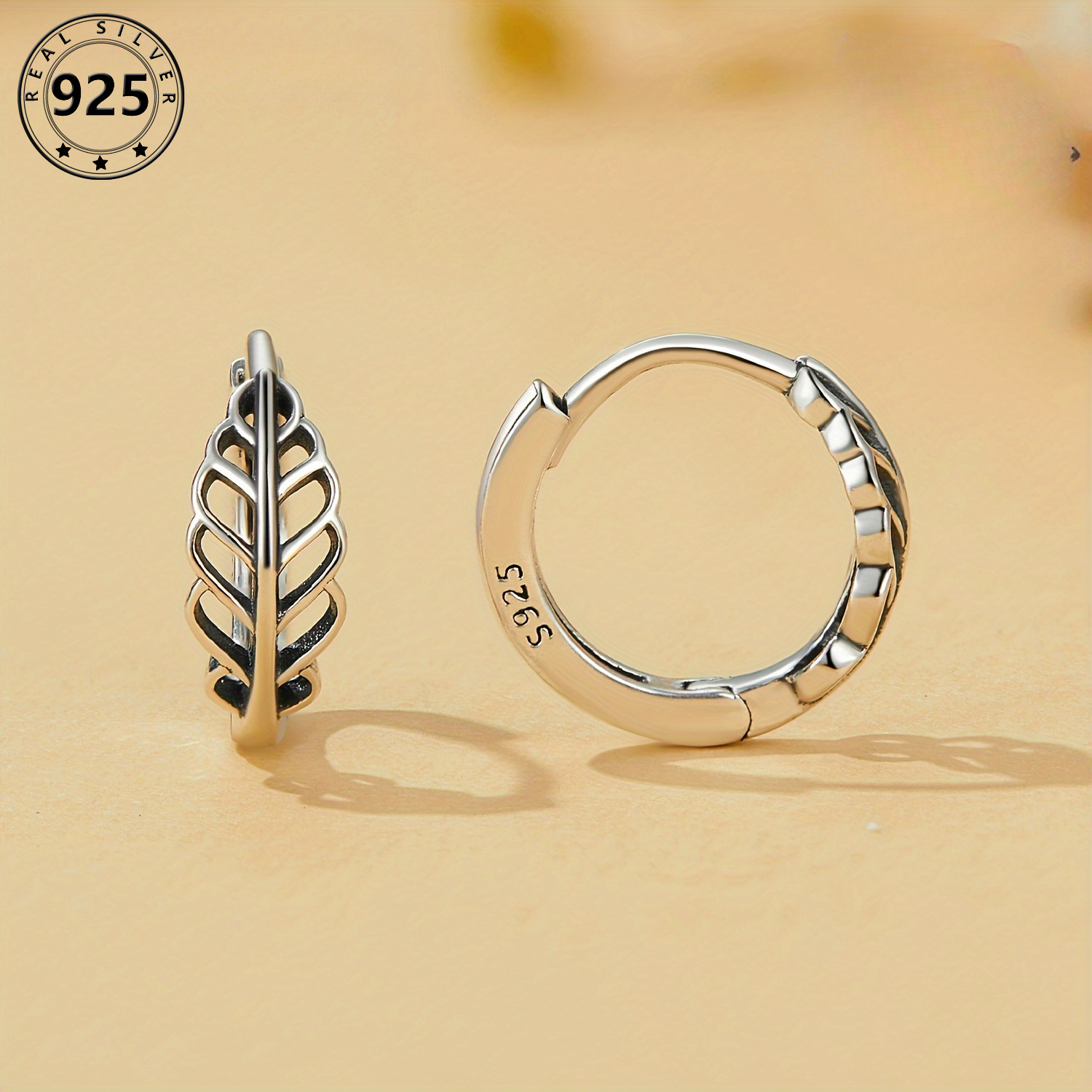 

925 Silver Hollow Leaf Pattern Anti-allergic Ring Earrings Simple And Elegant Style Women's Gift 1.4g/0.049oz