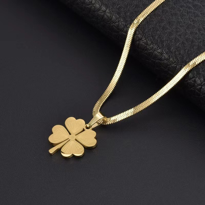 

Plated Titanium Steel Four-leaf Clover Pendant Necklace, Laser Engraved, Elegant Design, Luxurious, Non-tarnish, Vacation Style Sweater Chain For Women