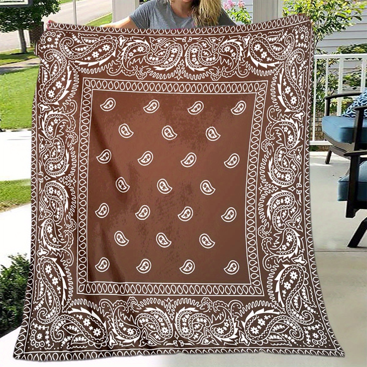 

Festive 3d Bandana Soft Flannel Throw Blanket For Living Room, Bedroom, Bed, Sofa, Picnic, Car, And More - Available In Various Sizes