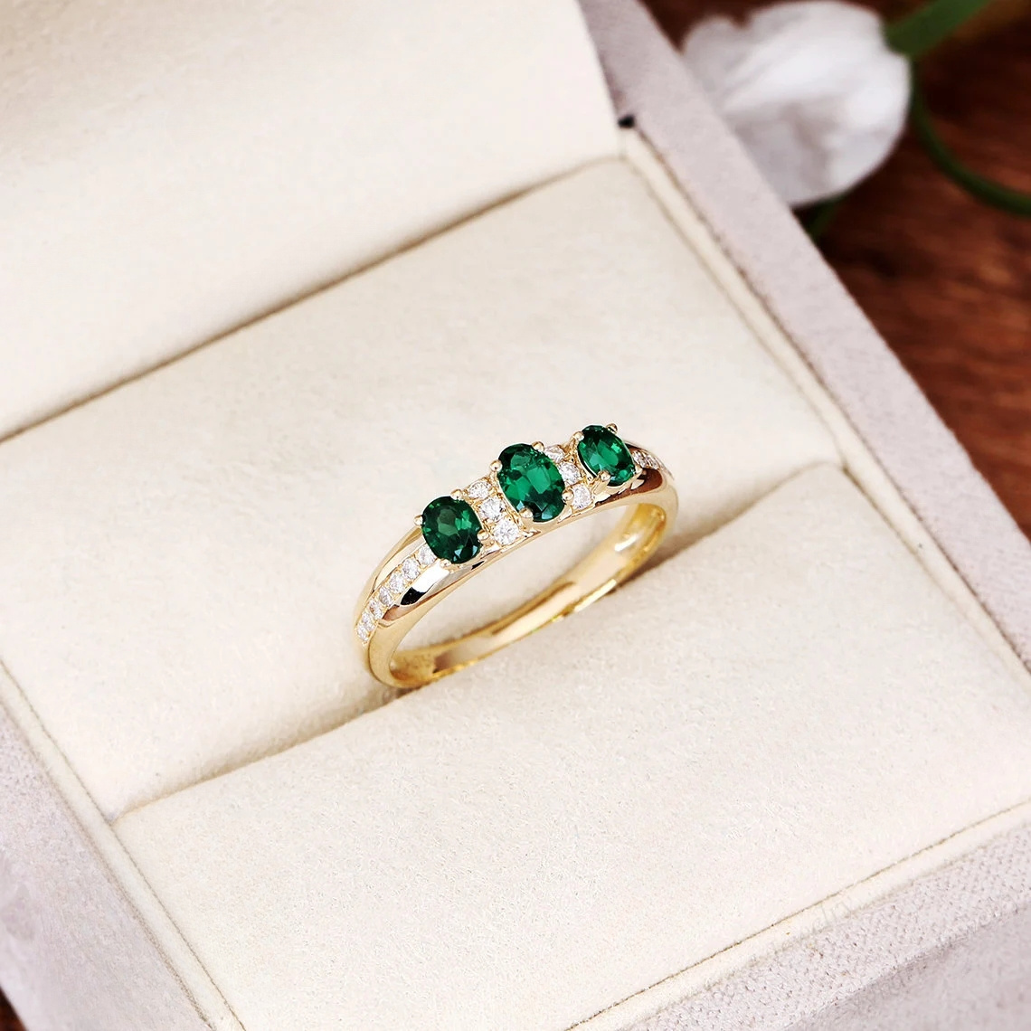 Vintage Golden Ring with Sparkling Zirconia