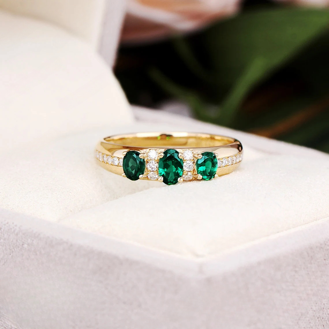Vintage Golden Ring with Sparkling Zirconia