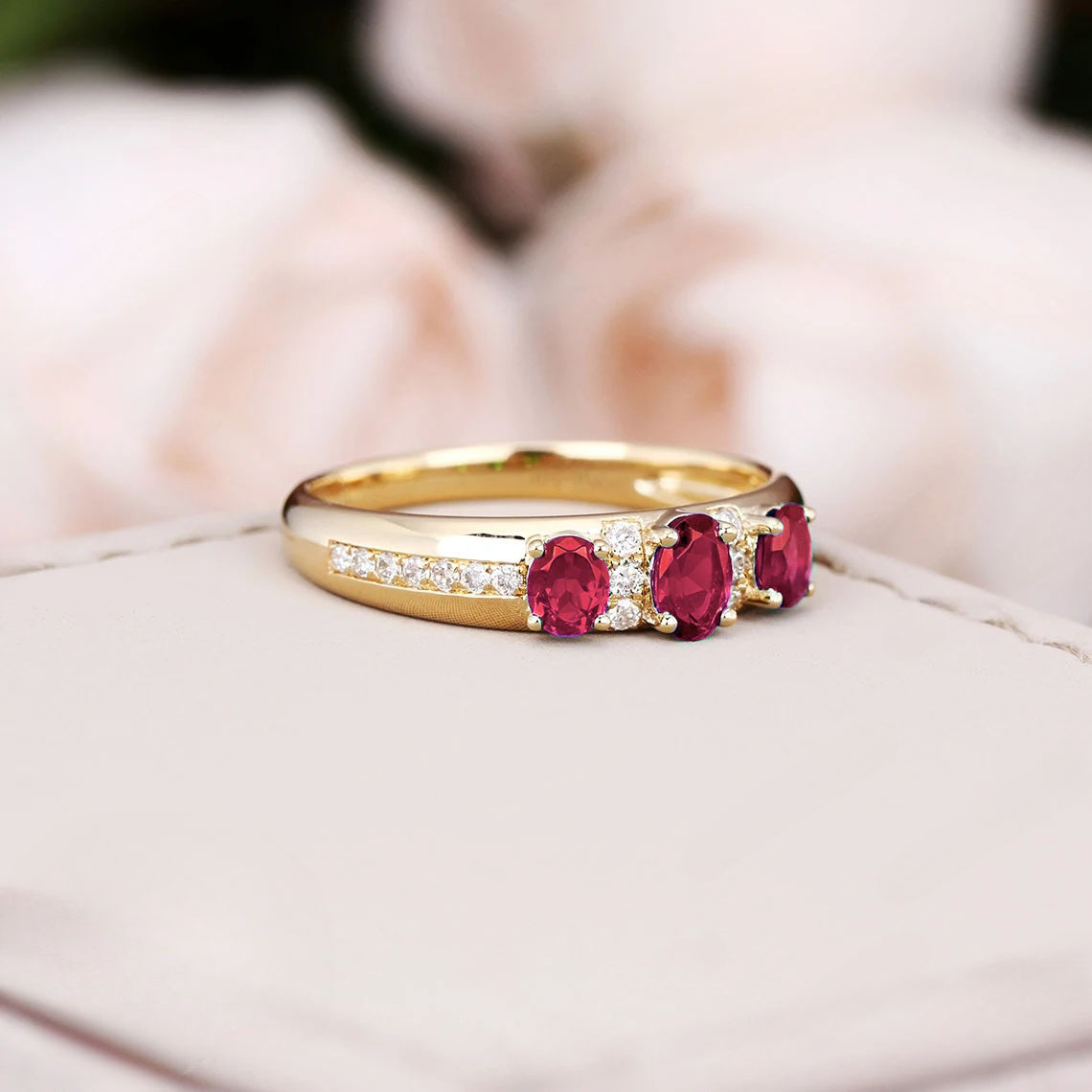 Vintage Golden Ring with Sparkling Zirconia