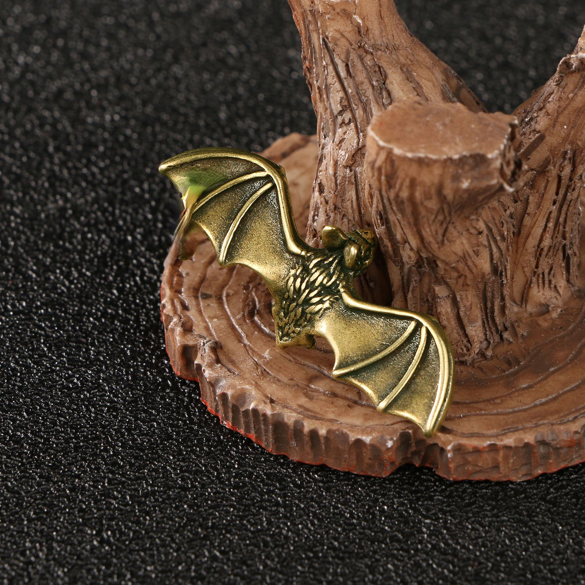 Brass Bat Ornament , Workplace, And Garden For Halloween Thanksgiving Christmas Decorations Collectible Figurines