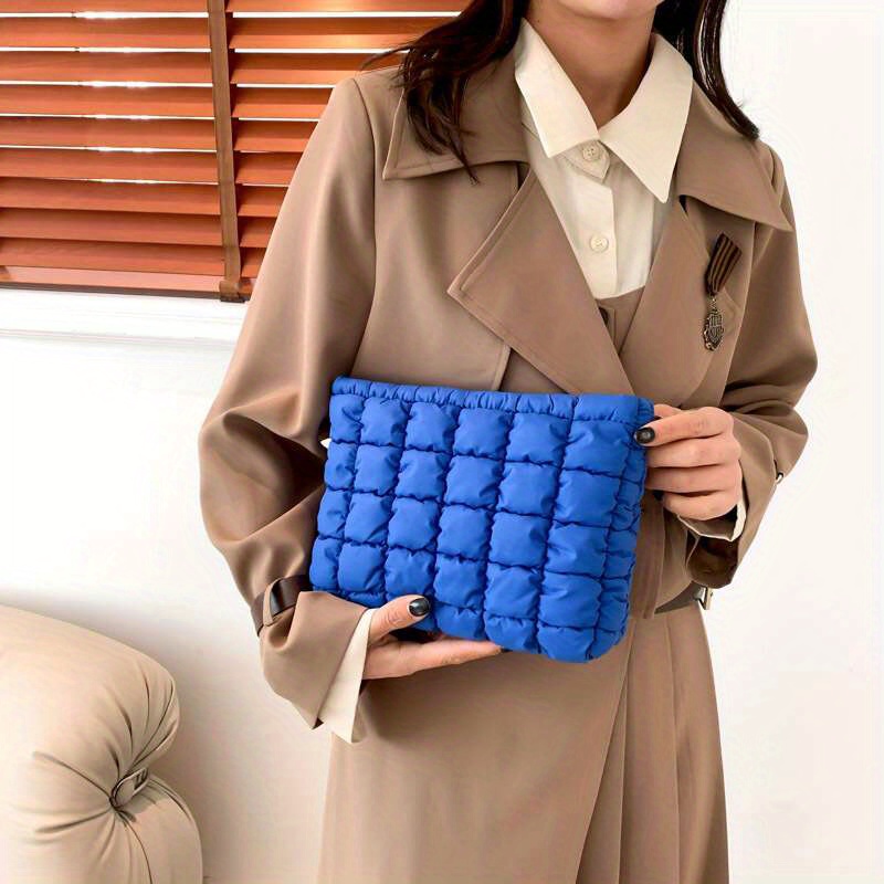 1pc quilted makeup pouch stylish multi functional casual clutch bag with tsa   polyester lining edge paint detail non hand washable cosmetic storage bag quilted texture durable zipper closure makeup organizer 2