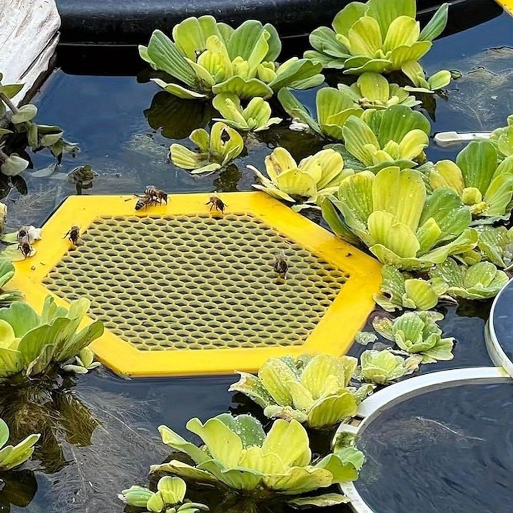 

Classic Style Outdoor Bee Waterer, Floating Bee Island, 3d Printed Hexagon Bee Water Station, Garden Floating Bee Island, Bee And Butterfly Water Station - Plastic Material.