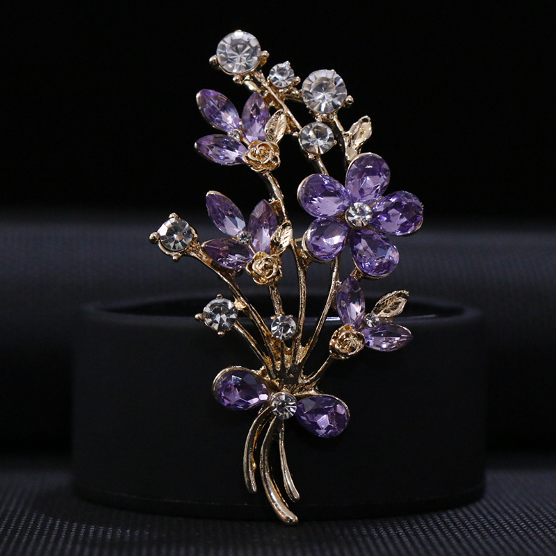 

Elegant Brooch Pin - Luxury Jewelry For Women, Weddings & Fashion Accessories