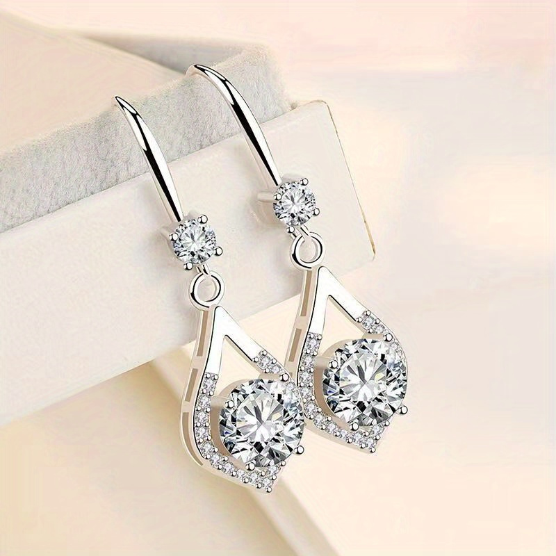 

Timeless Sterling Silver Moissanite Teardrop Earrings - 1ct*2/2ct*2 - Vintage Dangle Drops For A Dazzling Glamour - Ideal Gift For Her - Presented In A Luxurious Box