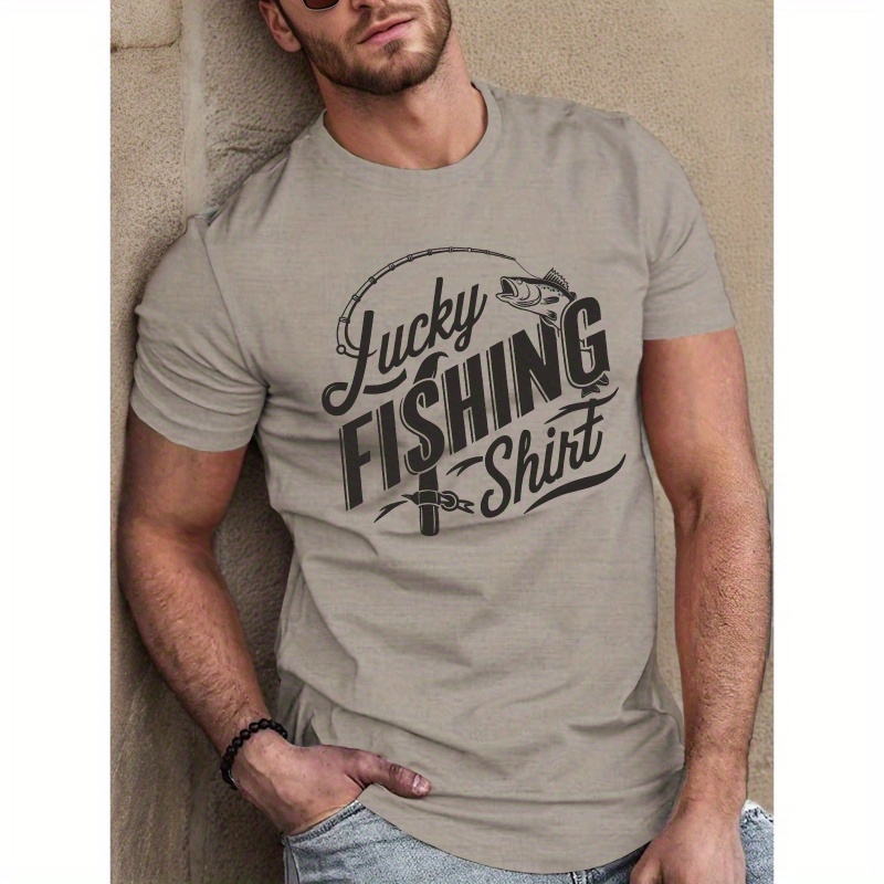 

Lucky Fishing Shirt Emblem Fitted Men's T-shirt, Sweat-wicking And Freedom Of Movement