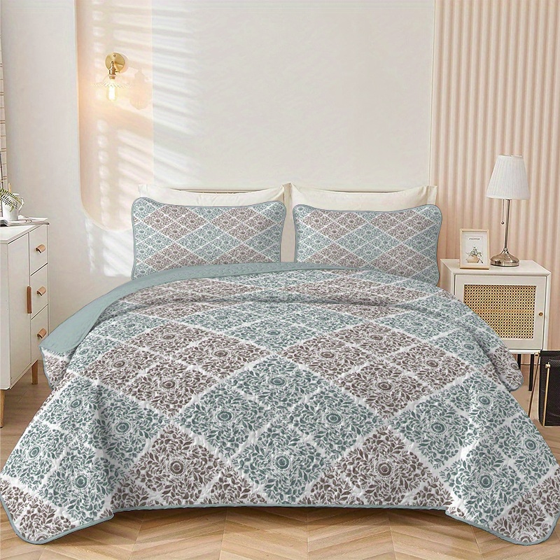 

Boho Chic Checkered Floral 3-piece Bedspread Set - Soft, Lightweight, All-season Queen/king Size (1 Quilt + 2 Pillowcases, No Filling)