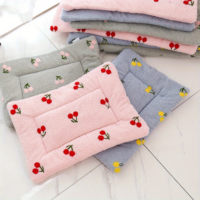 extra large large medium or small soft   red yellow or grey plush pet mat for   non slip cushioned bed   decor easy clean   sizes   cushion   design nonslip bottom Product details 3
