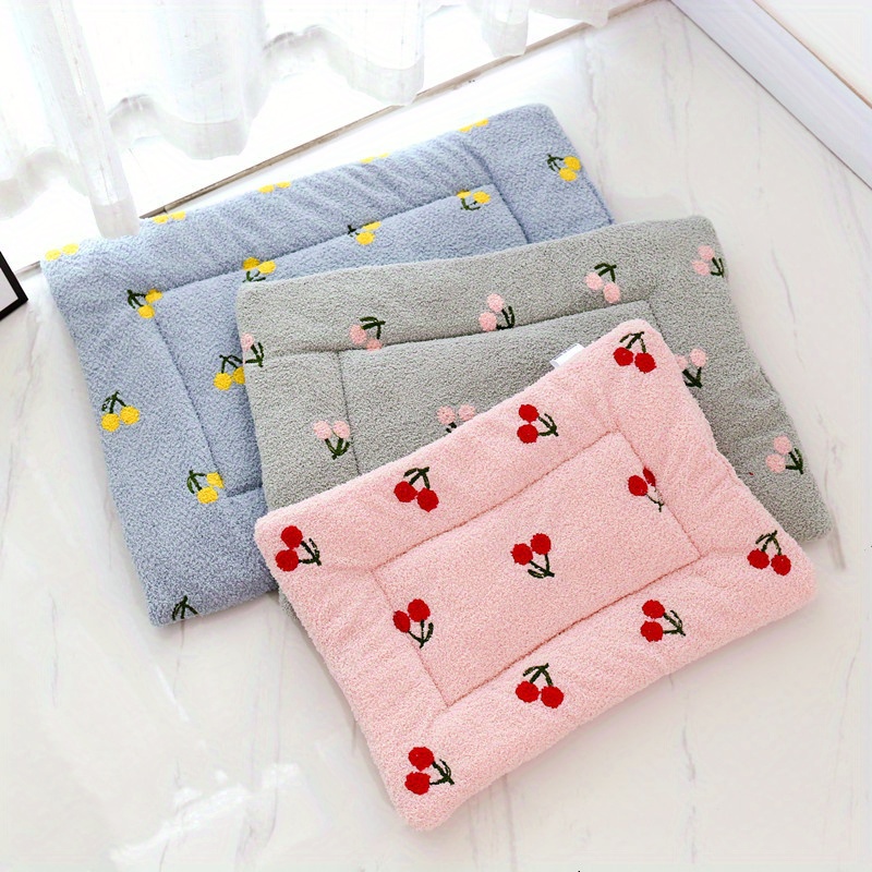 extra large large medium or small soft   red yellow or grey plush pet mat for   non slip cushioned bed   decor easy clean   sizes   cushion   design nonslip bottom Product details 2