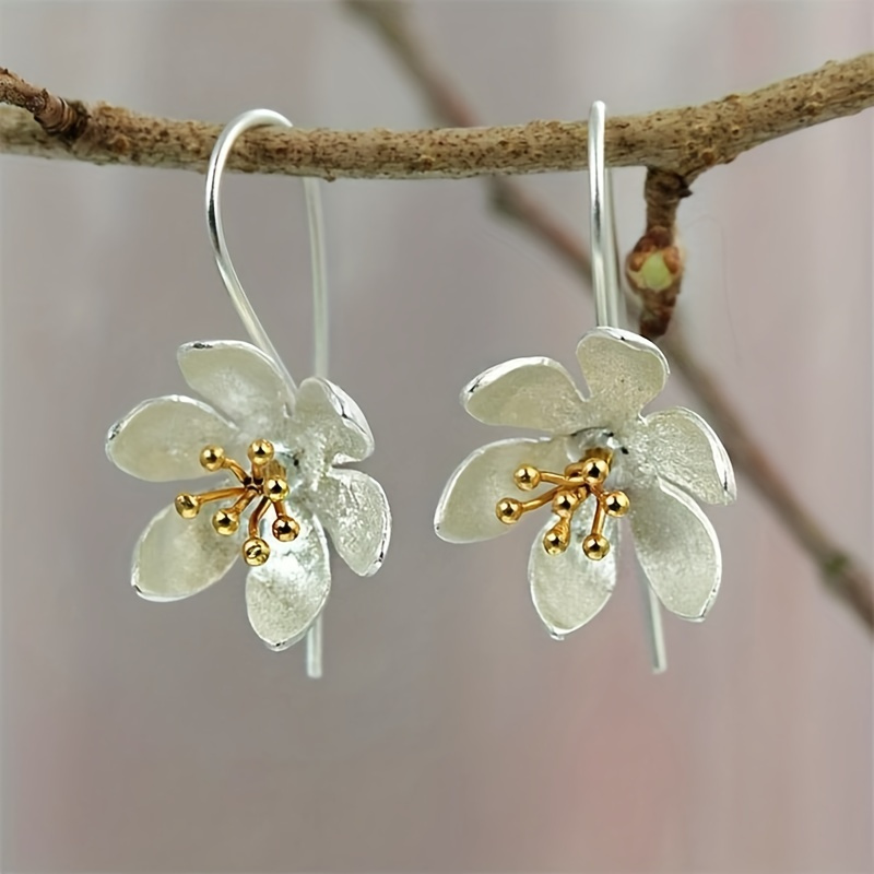 

Exquisite Silver Flower Design Hook Earrings Retro Bohemian Style Alloy Jewelry Dainty Decor For Women Girls Holiday Ornaments