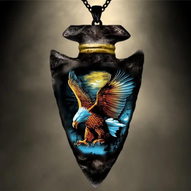 

1pc Fashion Classic Exquisite Men's Indian Painted Animal Flying Eagle Pendant, Black Triangle Shaped Pendant With Eagle Pattern Black Chain Necklace, Hip Hop Necklace, Men's Gift