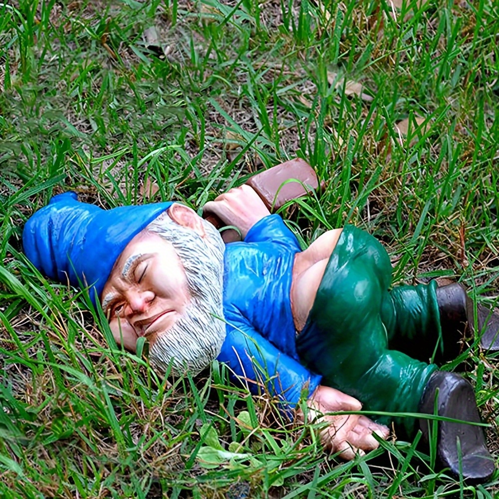 

1pc Playful Tipsy Garden Gnome Statue - No Feathers, Power-free, Resin-made, Freestanding Drunk Dwarf Sculpture For Outdoor Decoration, Weatherproof Yard & Patio Lawn Ornament