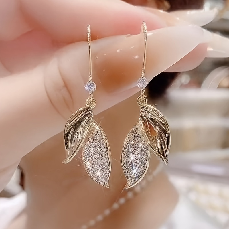 

1pair Shiny Full Of Rhinestones Leaves Hook Earrings For Girls