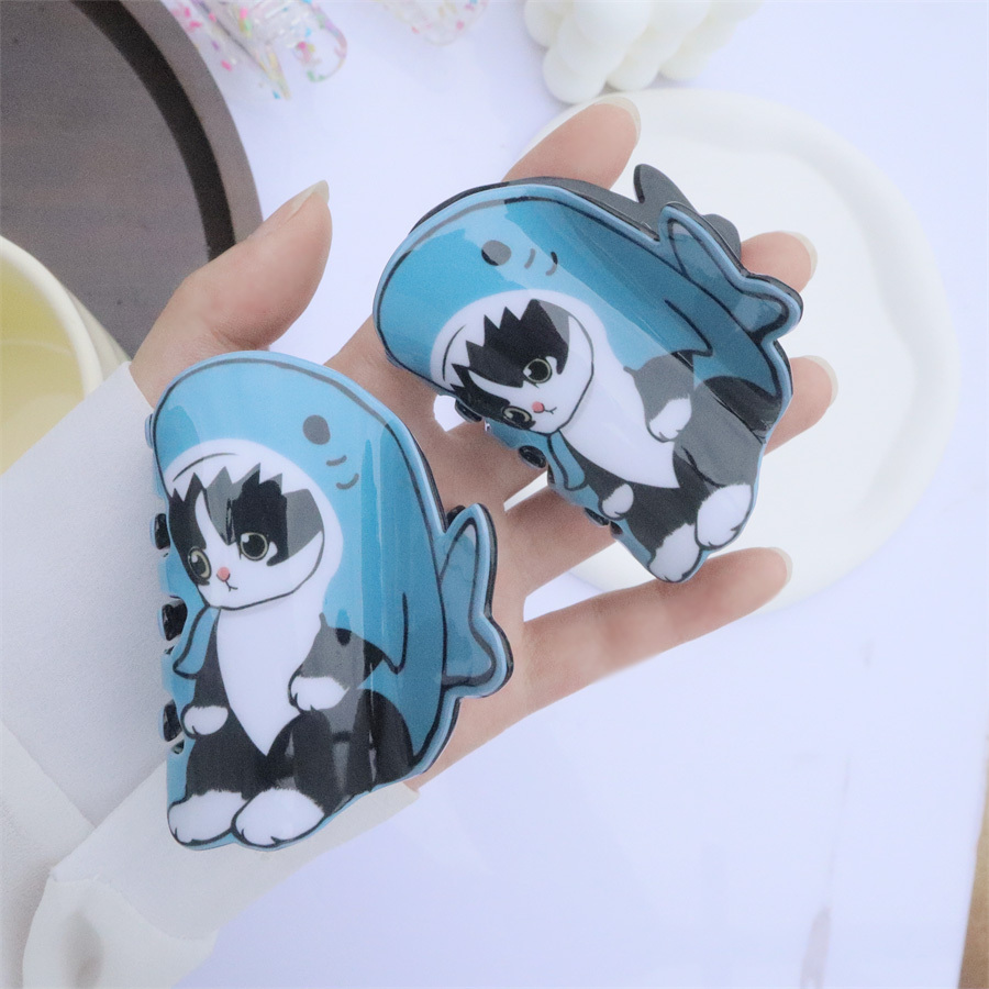 

Cute Shark Cat Cartoon Animal Acrylic Hair Claw Clip - Medium Size, Oval Shape, Pvc Material, Printed Design For Ages 14+ | Adorable & Simple Style Hair Accessory For Women And Girls - Single Piece