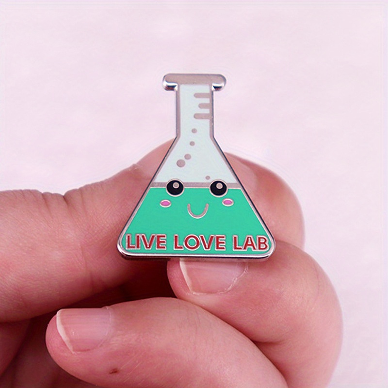 

1pc, 'live Love Lab' Enamel Pin For Men, Cute Science Beaker Brooch, Laboratory Themed Lapel Pin, Gift For Scientists & Lab Lovers