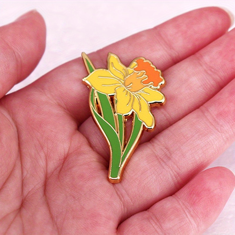 

1pc Yellow Daffodil Brooch, Herbaceous Plant Flower Emblem Accessory, Backpack Clothing Decoration