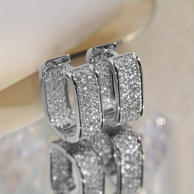 

1pair Micro Set Zircon Earrings For Young Fashionable Small Hoop Earrings And Accessories