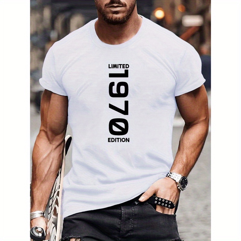 

Men's Casual Round Neck Short Sleeve Outdoor T-shirt With Limited Edition 1970 Print, Comfy Fit Top For Summer Wear