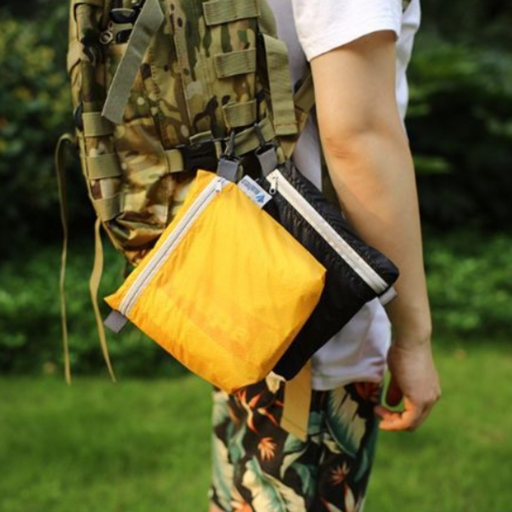 

1pc Nylon Zipper Storage Pouch With Hook For Backpack, Waterproof Outdoor Organizer For Camping, Hiking, Swimming Accessories