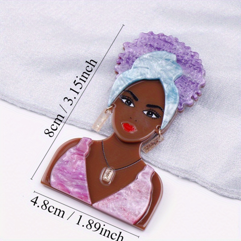 elegant acrylic brooch   with turban and jewelry details 2